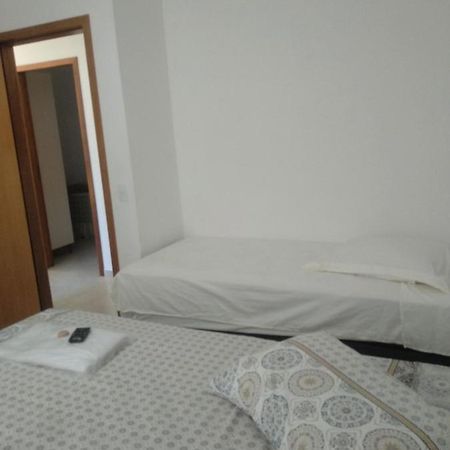 Cs6 Casa De 3 Quartos A 15Min De Curitiba 南大坎皮纳 外观 照片